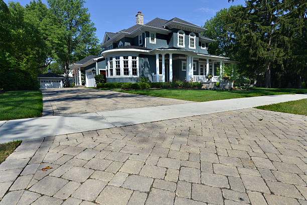 Best Residential Driveway Paver Services  in Valley Center, KS