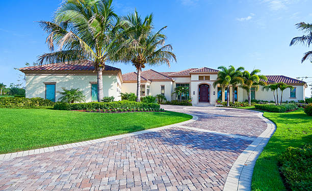 Best Decorative Driveway Pavers  in Valley Center, KS